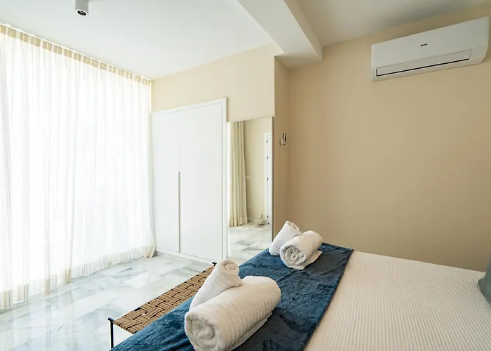 Apartmán Paraiso Del Mar Parking Y Piscina 454 *
